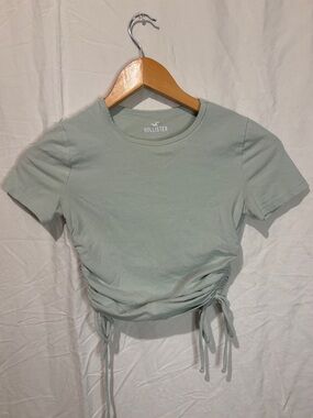 💋3 for $25 Hollister Ruched Baby Tee Light Blue Drawstring Cropped Top